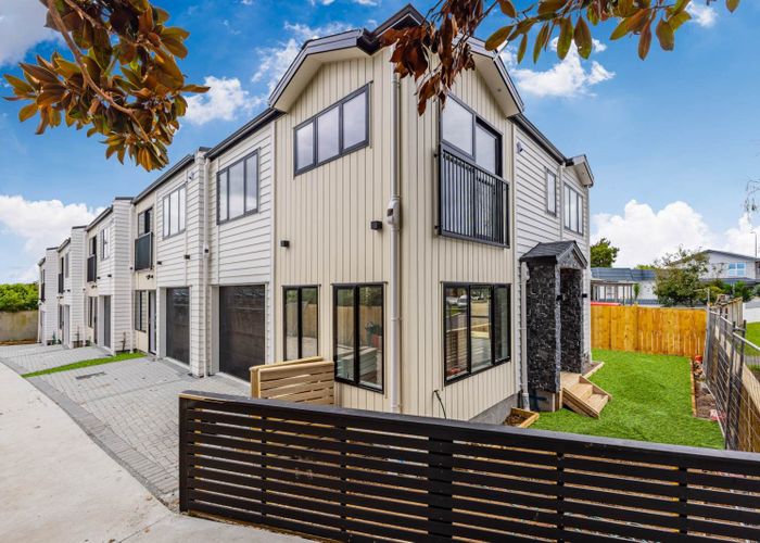  at Lot 1 / 44 Challen Close, Conifer Grove, Papakura, Auckland