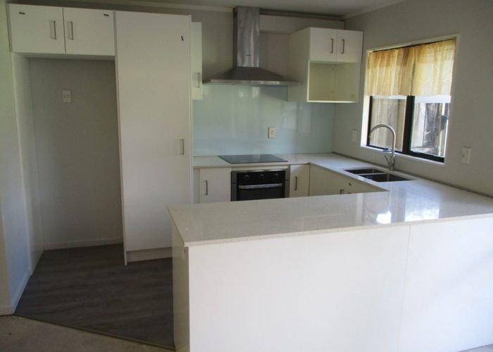  at 22/8 Margan Avenue, New Lynn, Auckland
