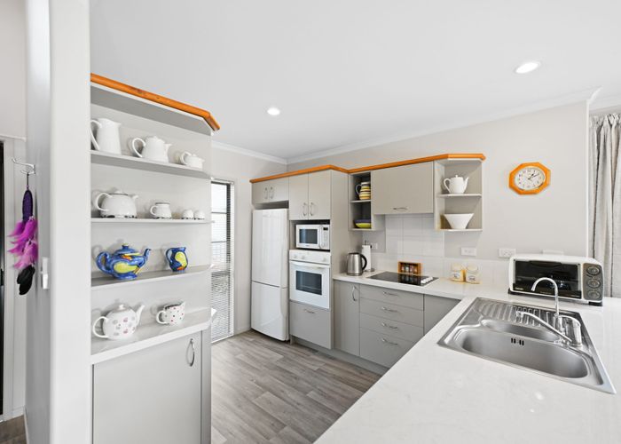  at 48/3 Turnbury Court, Rototuna, Hamilton, Waikato