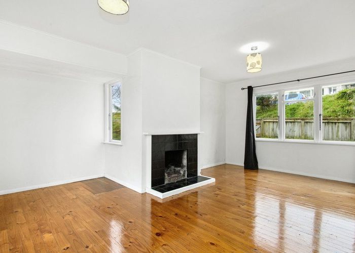  at 30 Roberts Street, Tawa, Wellington, Wellington