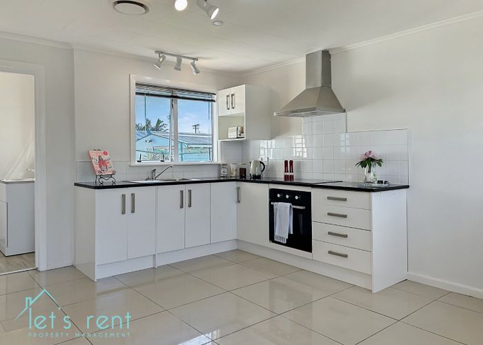  at 6 Atkinson Avenue, Papatoetoe, Manukau City, Auckland