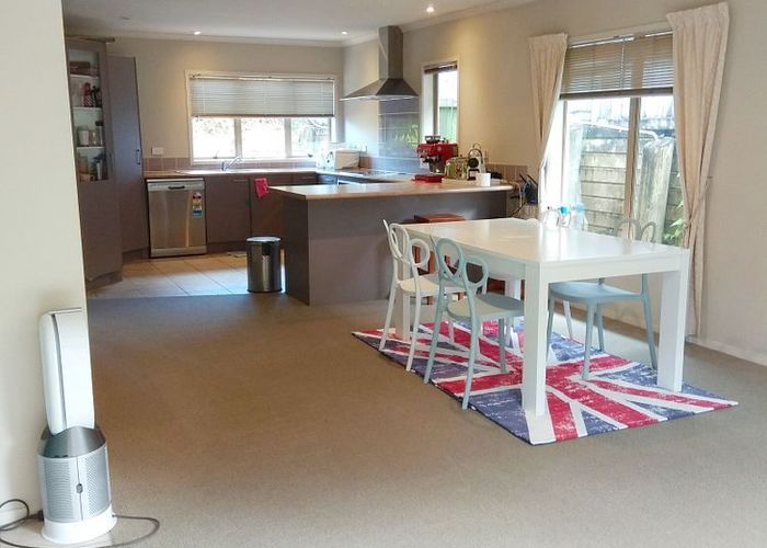  at 10A/18 The Avenue, Albany, North Shore City, Auckland