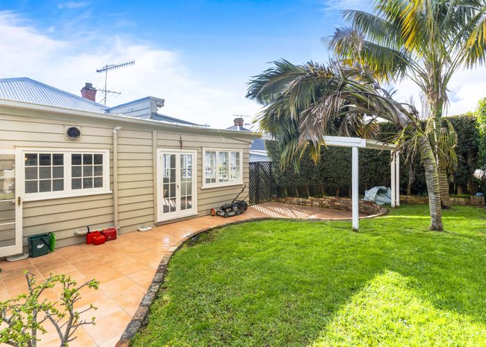  at 28 Norana Avenue, Remuera, Auckland City, Auckland