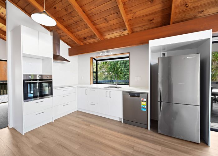  at 32 Acacia Crescent, Glenview, Hamilton, Waikato