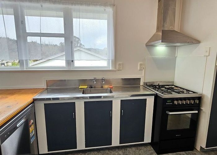  at Timberlea, Upper Hutt, Wellington