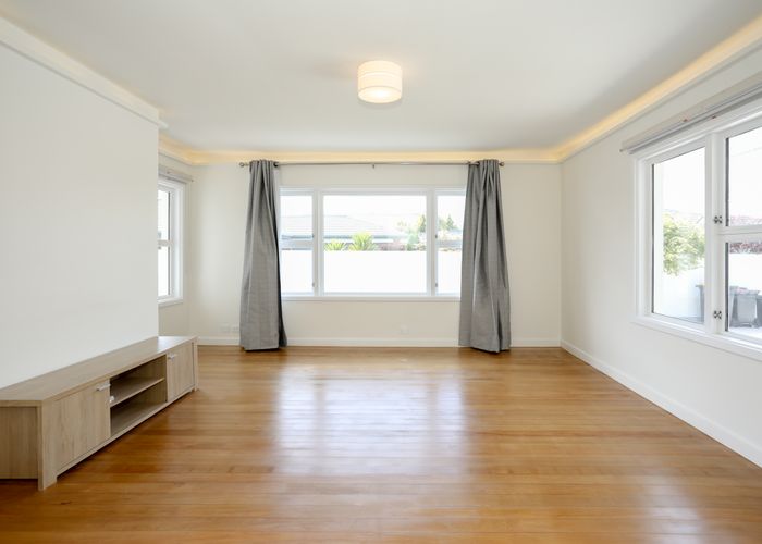  at 82 Main North Road, Papanui, Christchurch