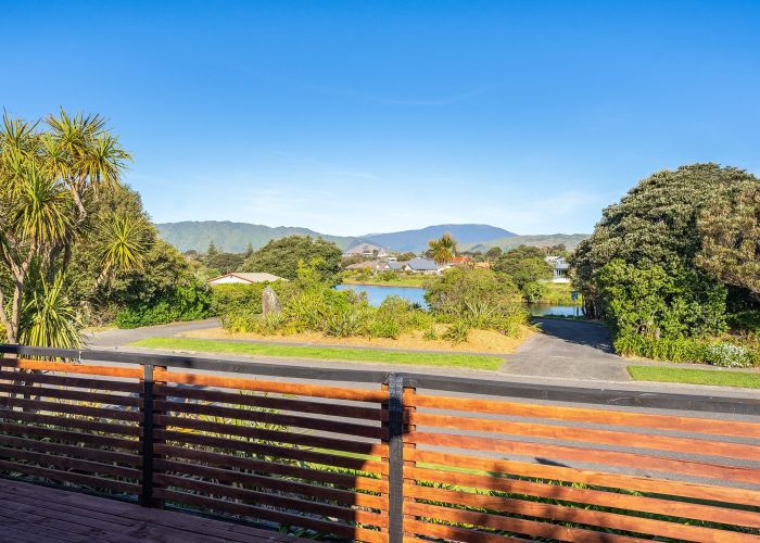  at 179 Tutere Street, Waikanae Beach, Waikanae