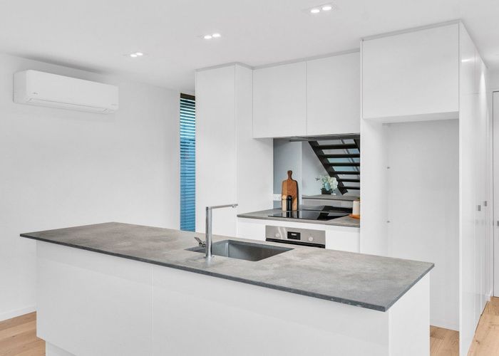  at 1/184 Peterborough Street, City Centre, Christchurch City, Canterbury
