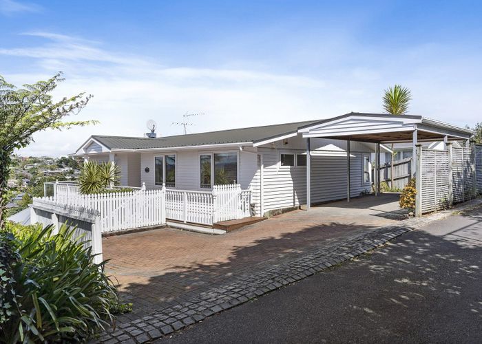  at 1/7 Colmar Road, Mellons Bay, Manukau City, Auckland
