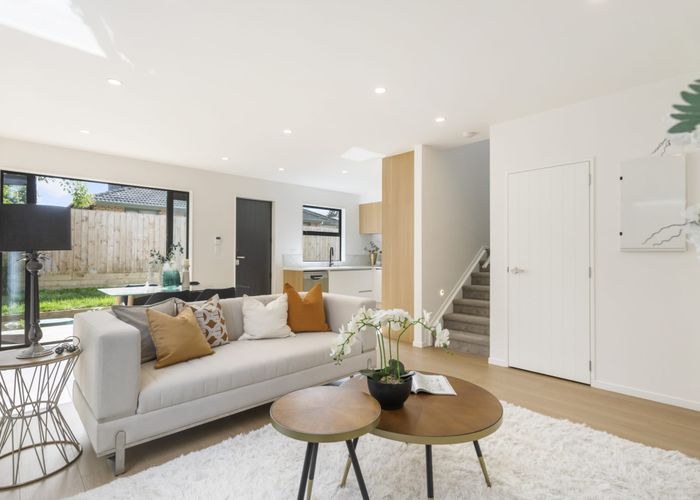  at 53 Alberta Street, Point Chevalier, Auckland
