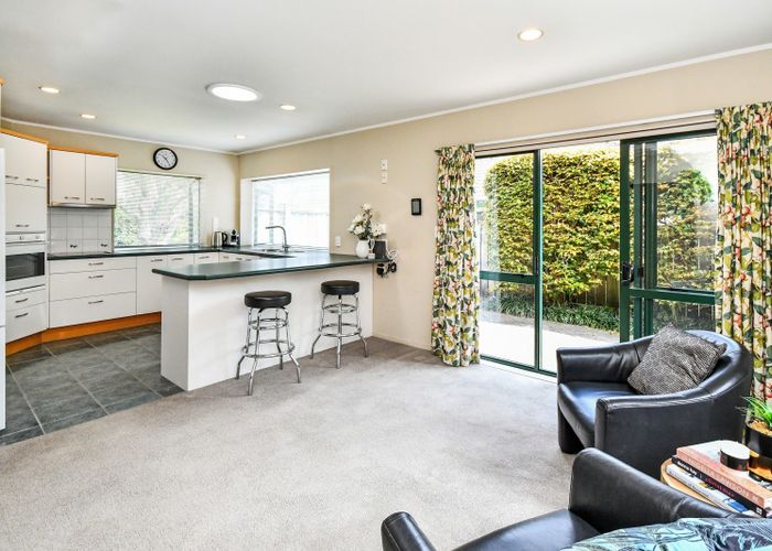  at 91 Rushgreen Avenue, Pahurehure, Papakura