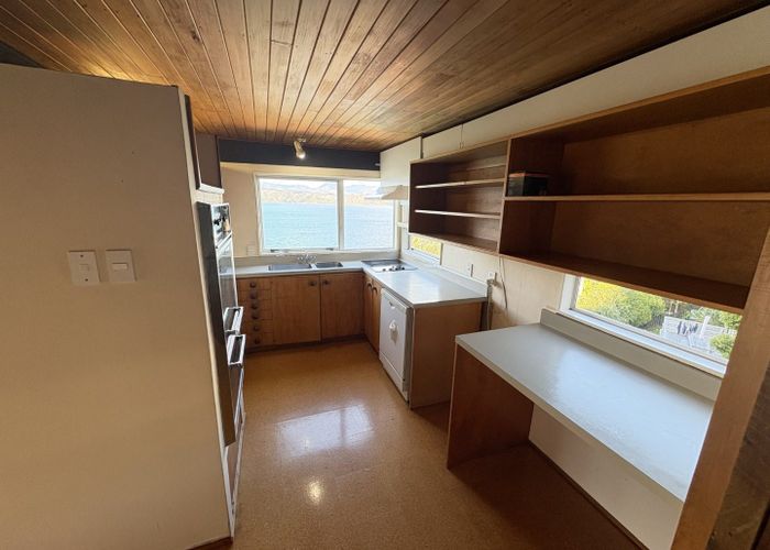  at 28 Napier Street, Karaka Bays, Wellington, Wellington