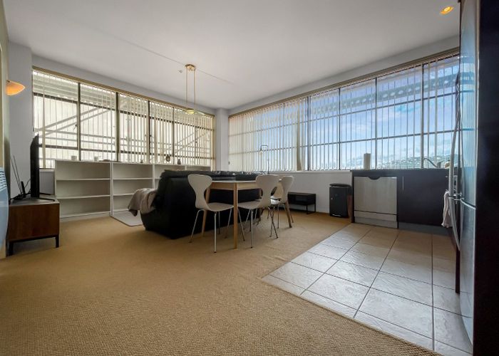  at 16/125 Thorndon Quay, Thorndon, Wellington, Wellington