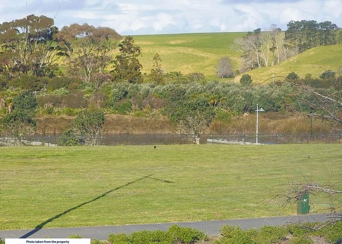  at 102 Te Oneroa Way, Long Bay, North Shore City, Auckland