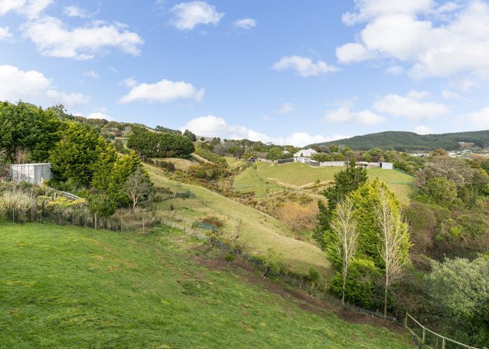  at 32 Mervyn Kemp Drive, Tawa, Wellington