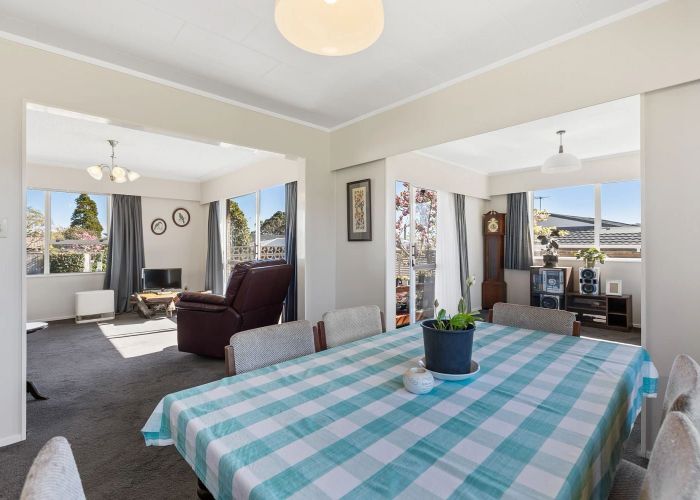  at 16 Bronte Place, Whalers Gate, New Plymouth, Taranaki