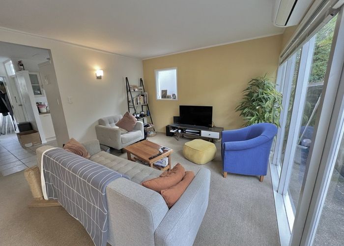  at 1/47 Watling Street, Mount Eden, Auckland