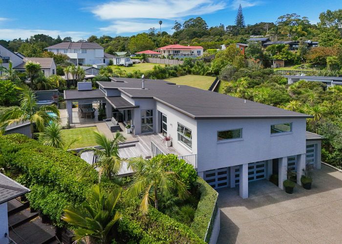  at 35 Pounamu Avenue, Greenhithe, North Shore City, Auckland