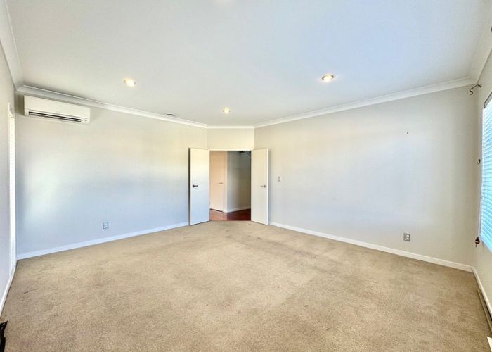  at 10 Palazzo Close, Flat Bush, Manukau City, Auckland