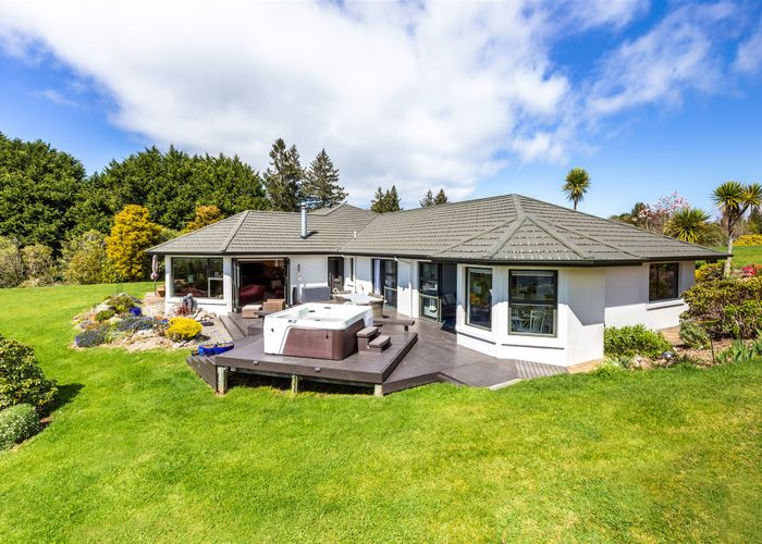  at 53 Acacia Heights Drive, Acacia Bay, Taupo