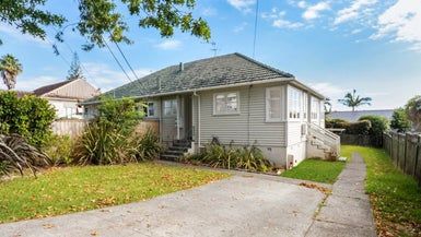  at 33 Rimu Street, New Lynn, Auckland