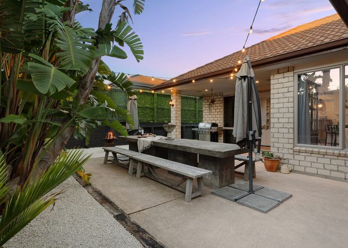  at 51 Inverness Drive, Pyes Pa, Tauranga