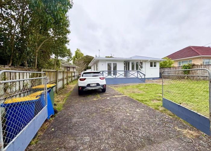  at 28 Swanson Road, Henderson, Waitakere City, Auckland