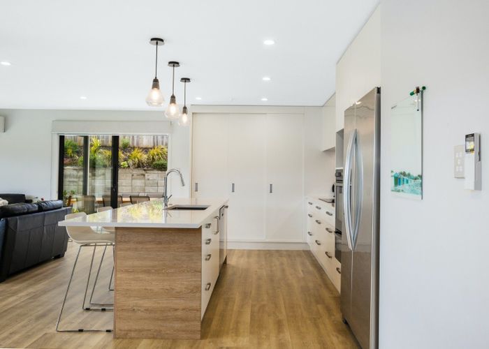  at 194 Navigation Drive, Whitby, Porirua