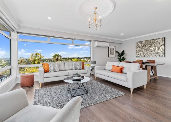  at 27 High Road, Glenfield, North Shore City, Auckland