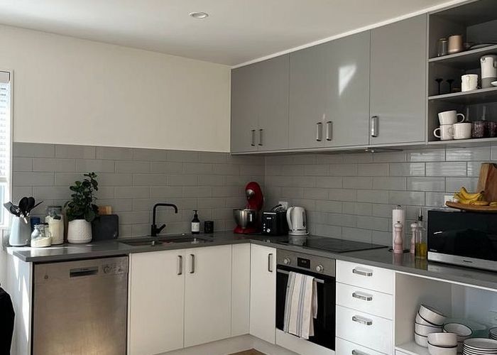  at 111B Kiwi Road, Point Chevalier, Auckland City, Auckland
