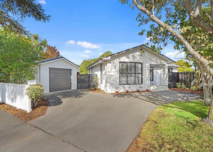  at 35 Royal Park Drive, Parklands, Christchurch