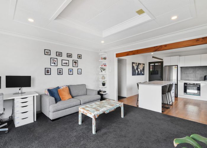  at 4 Devonport Street, Green Island, Dunedin