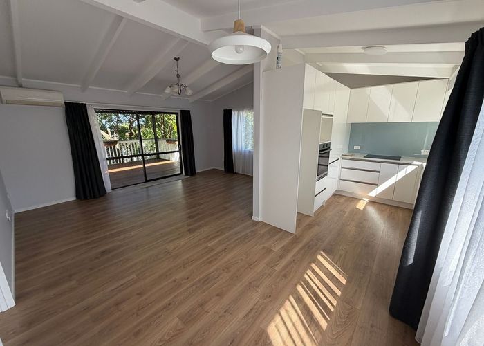  at 5 Kearney Place, Massey, Waitakere City, Auckland