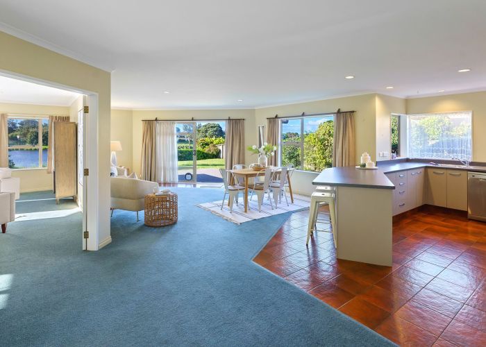  at 5 Marewa Place, Waikanae Beach, Waikanae