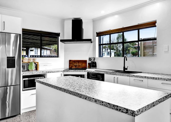  at 5 Totara Terrace, Inglewood, Inglewood