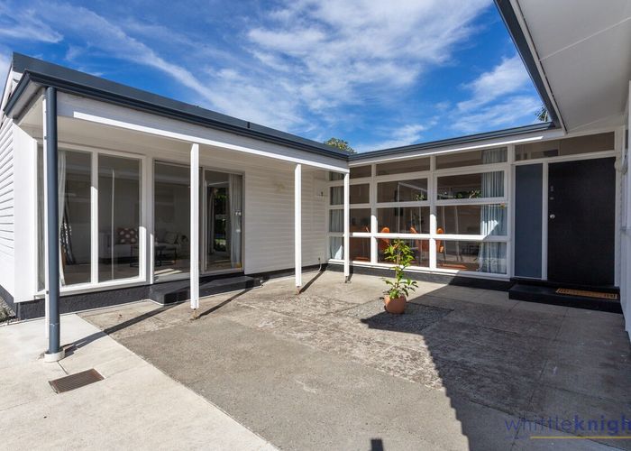  at 27 Wayside Avenue, Burnside, Christchurch City, Canterbury