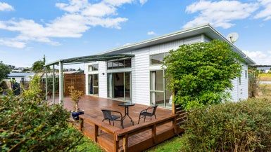  at 2 Te Whai Street, Mangawhai Heads, Mangawhai