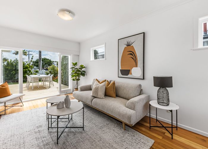  at 383 Point Chevalier Road, Point Chevalier, Auckland