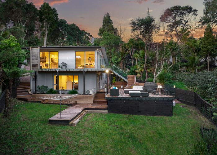  at 95 Wood Bay Road, Titirangi, Auckland