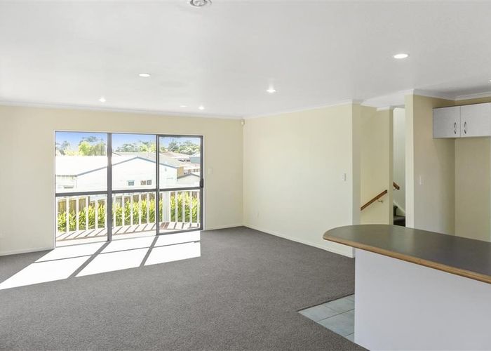  at 86A Rosewarne Crescent, Glendene, Waitakere City, Auckland
