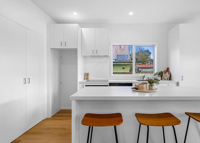  at 21 Wainoni Road, Wainoni, Christchurch City, Canterbury