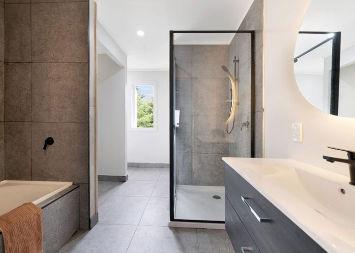  at 1/81A Woodglen Road, Glen Eden, Auckland