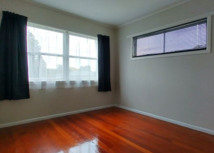  at 37 Corrin Street, Melville, Hamilton