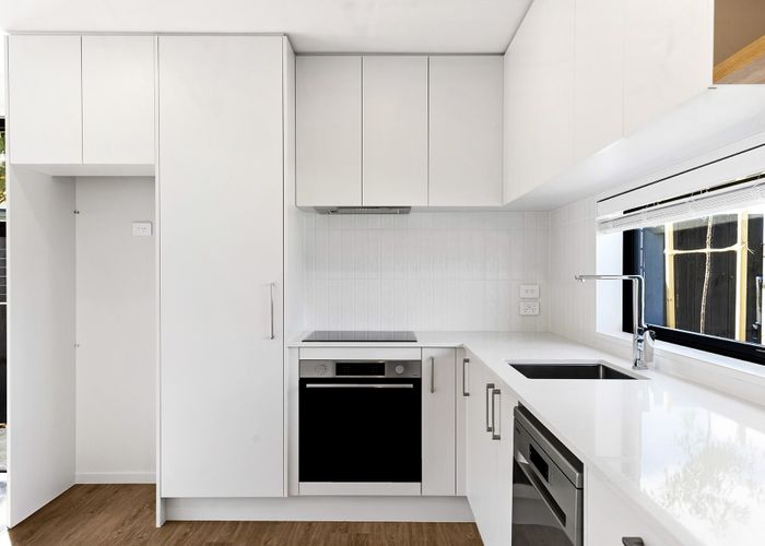  at 109 Taikata Road, Te Atatu Peninsula, Waitakere City, Auckland