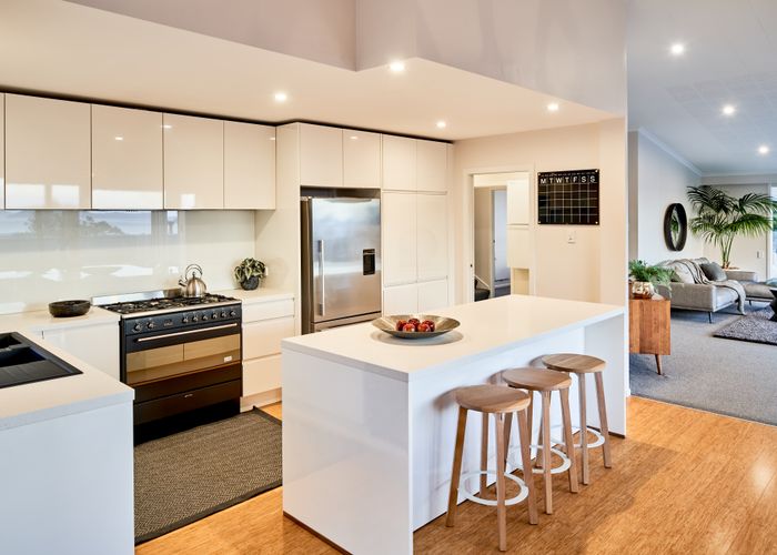  at 16 Dowse Drive, Maungaraki, Lower Hutt