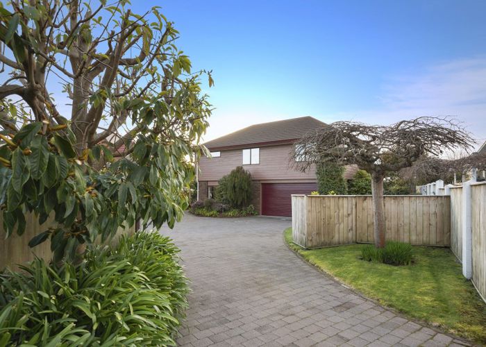  at 42 Harvey Street, Waipahihi, Taupo