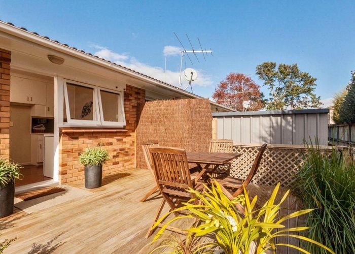  at 2/126 Marua Road, Ellerslie, Auckland