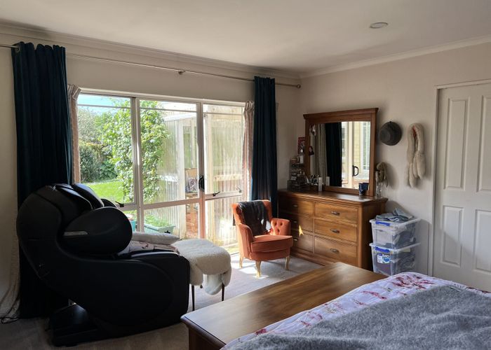  at 14 Lucas Way, Albany, North Shore City, Auckland