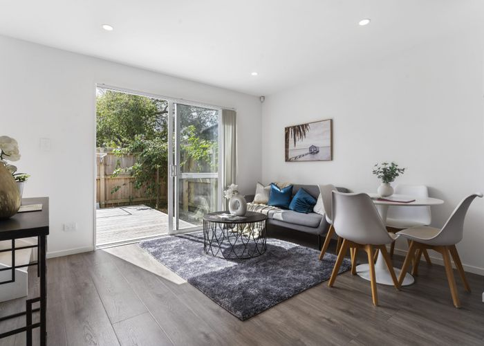  at 4E Robyn Place, Mangere East, Auckland