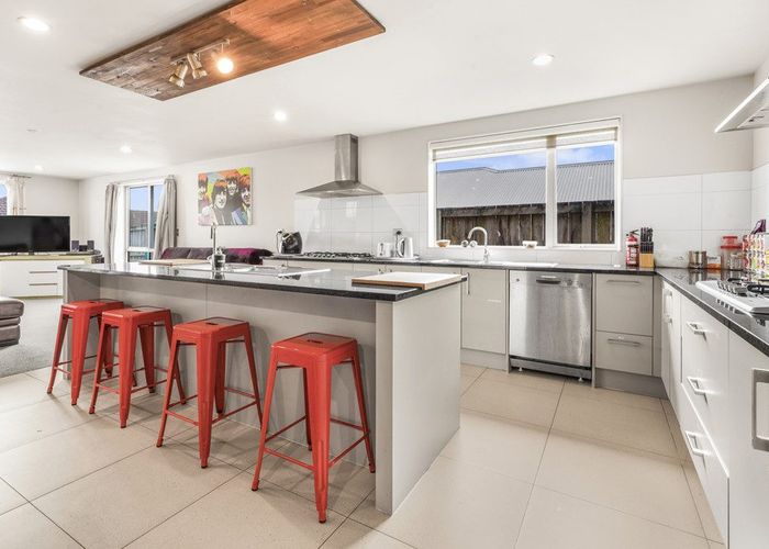  at 108 Borman Road, Huntington, Hamilton